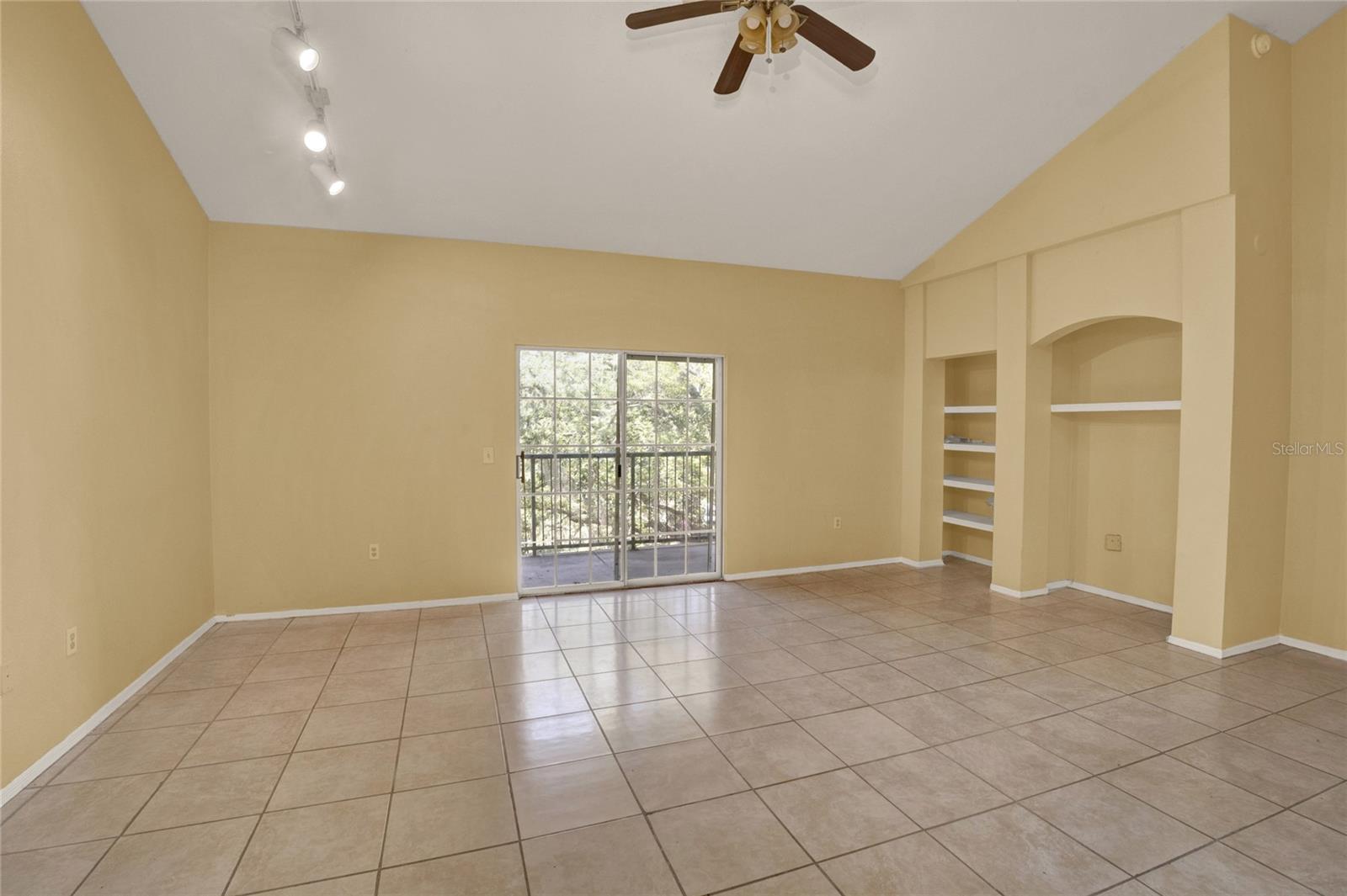 1325 Rotonda Unit 337, Lake Mary, FL 32746