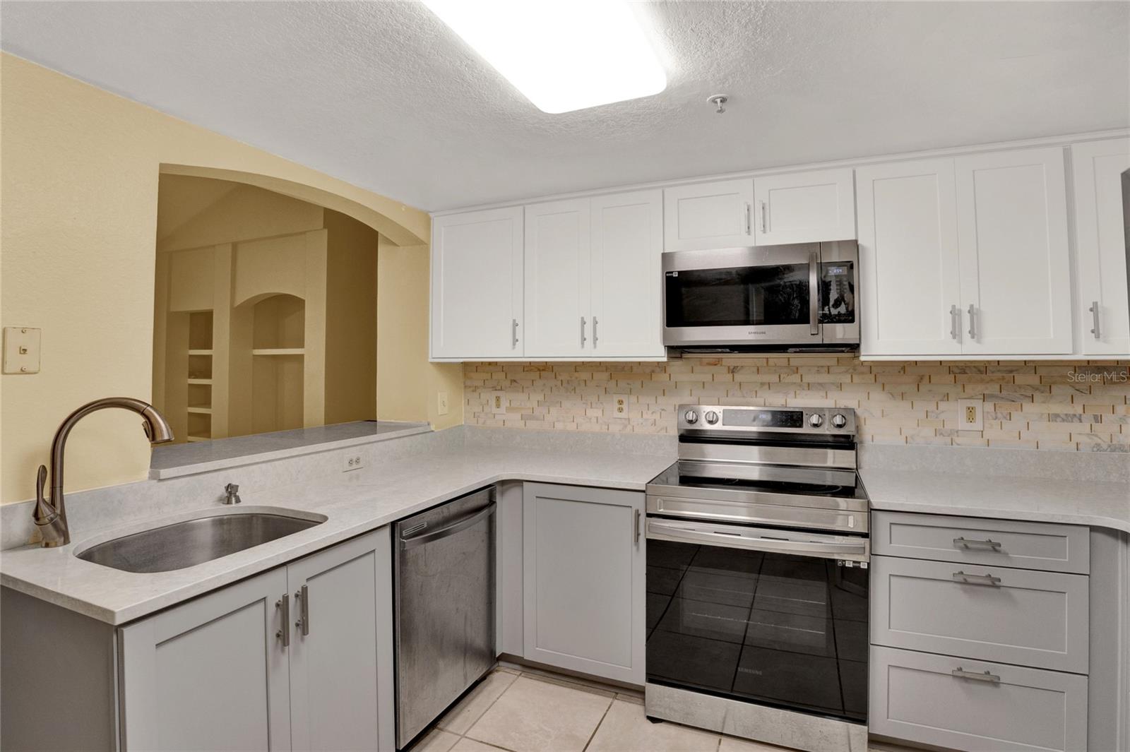 1325 Rotonda Unit 337, Lake Mary, FL 32746