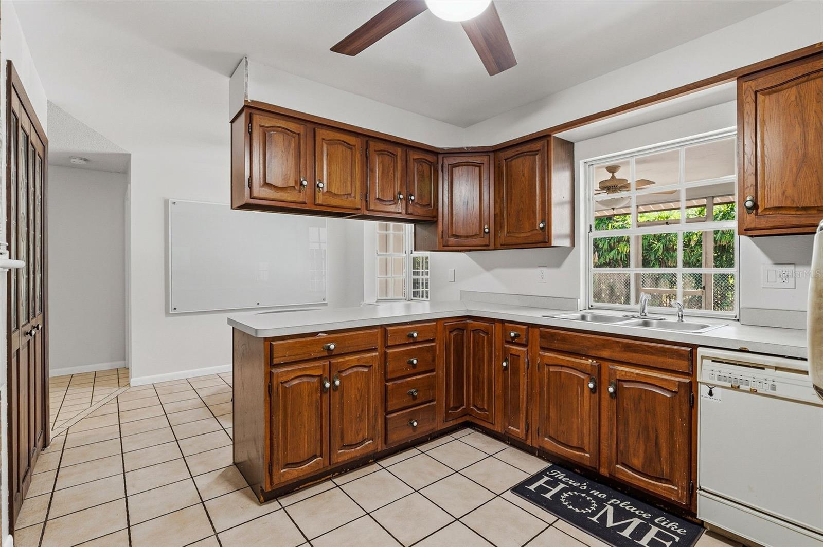 2749 Greendale, Sarasota, FL 34232