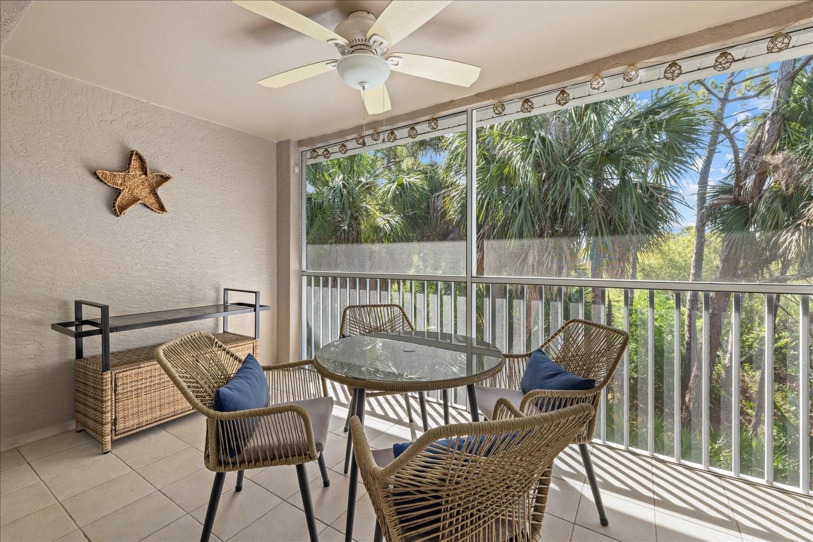 9550 High Gate Unit 1525, Sarasota, FL 34238