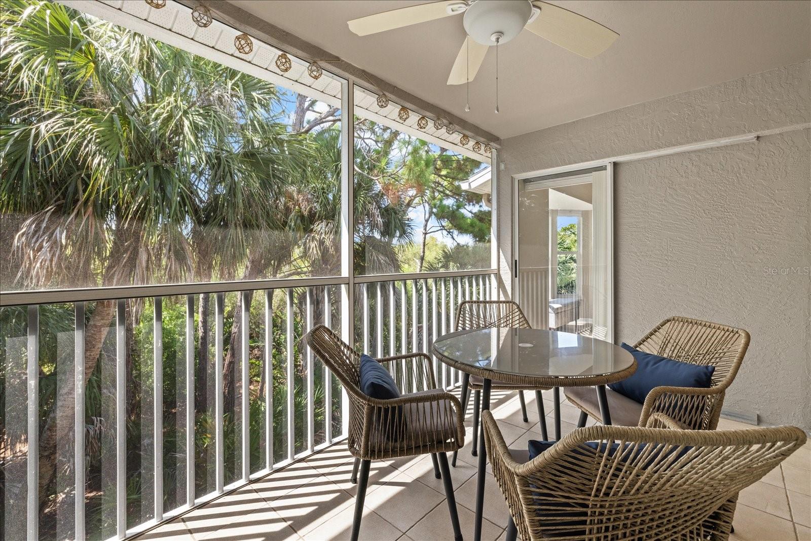 9550 High Gate Unit 1525, Sarasota, FL 34238