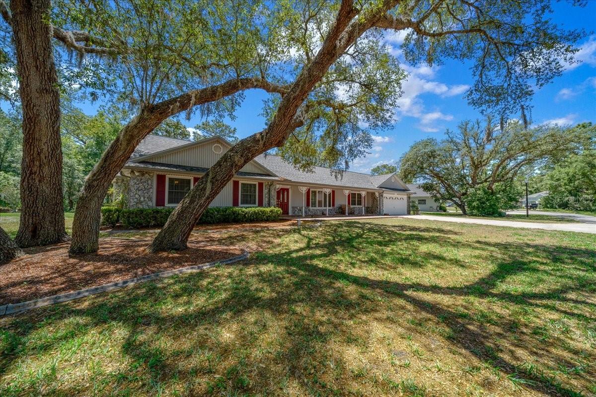11 Sycamore, Homosassa, FL 34446