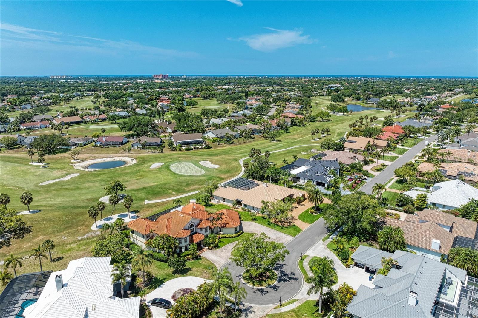 4268 Las Palmas, Sarasota, FL 34238