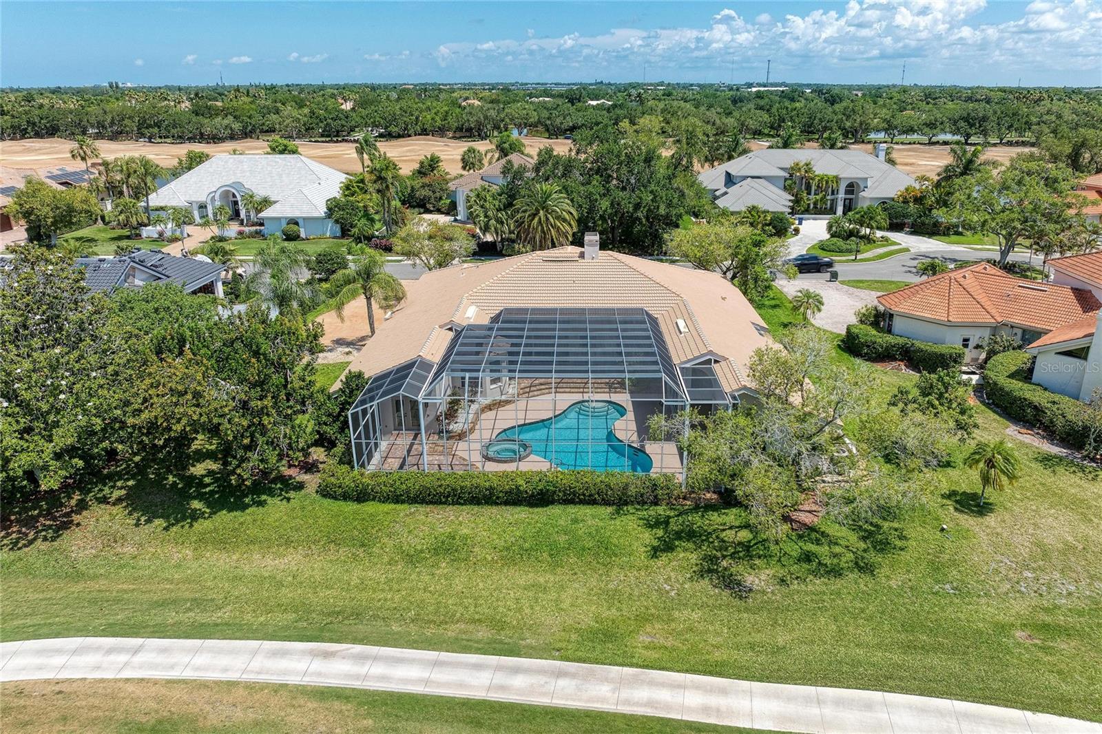 4268 Las Palmas, Sarasota, FL 34238