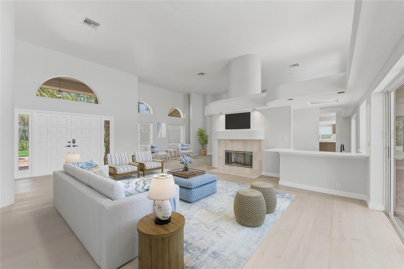 4268 Las Palmas, Sarasota, FL 34238