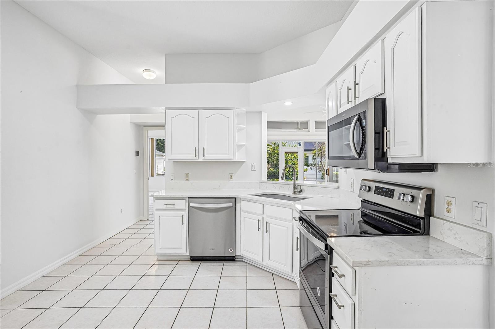 2013 Santo Domingo, The Villages, FL 32159