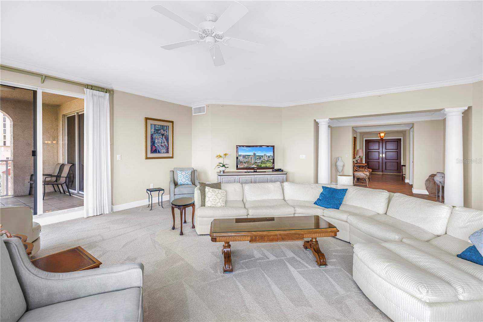 100 Beach Unit 702, St Petersburg, FL 33701