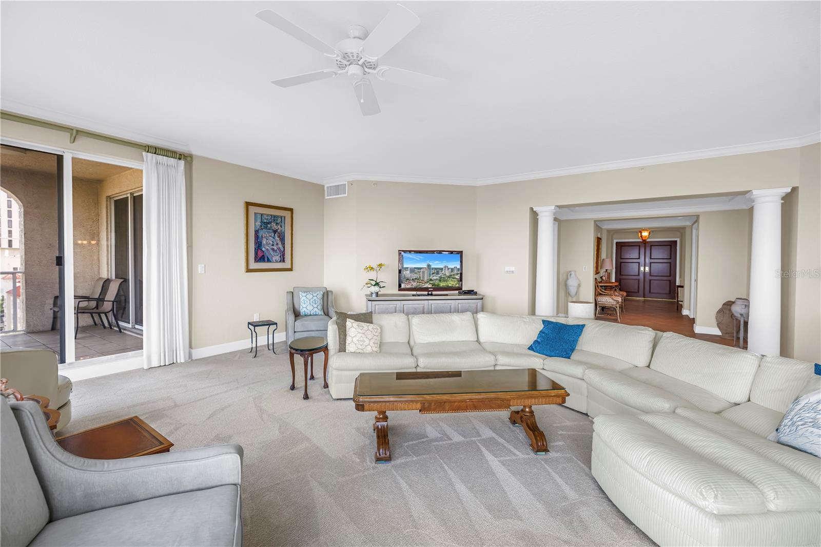 100 Beach Unit 702, St Petersburg, FL 33701