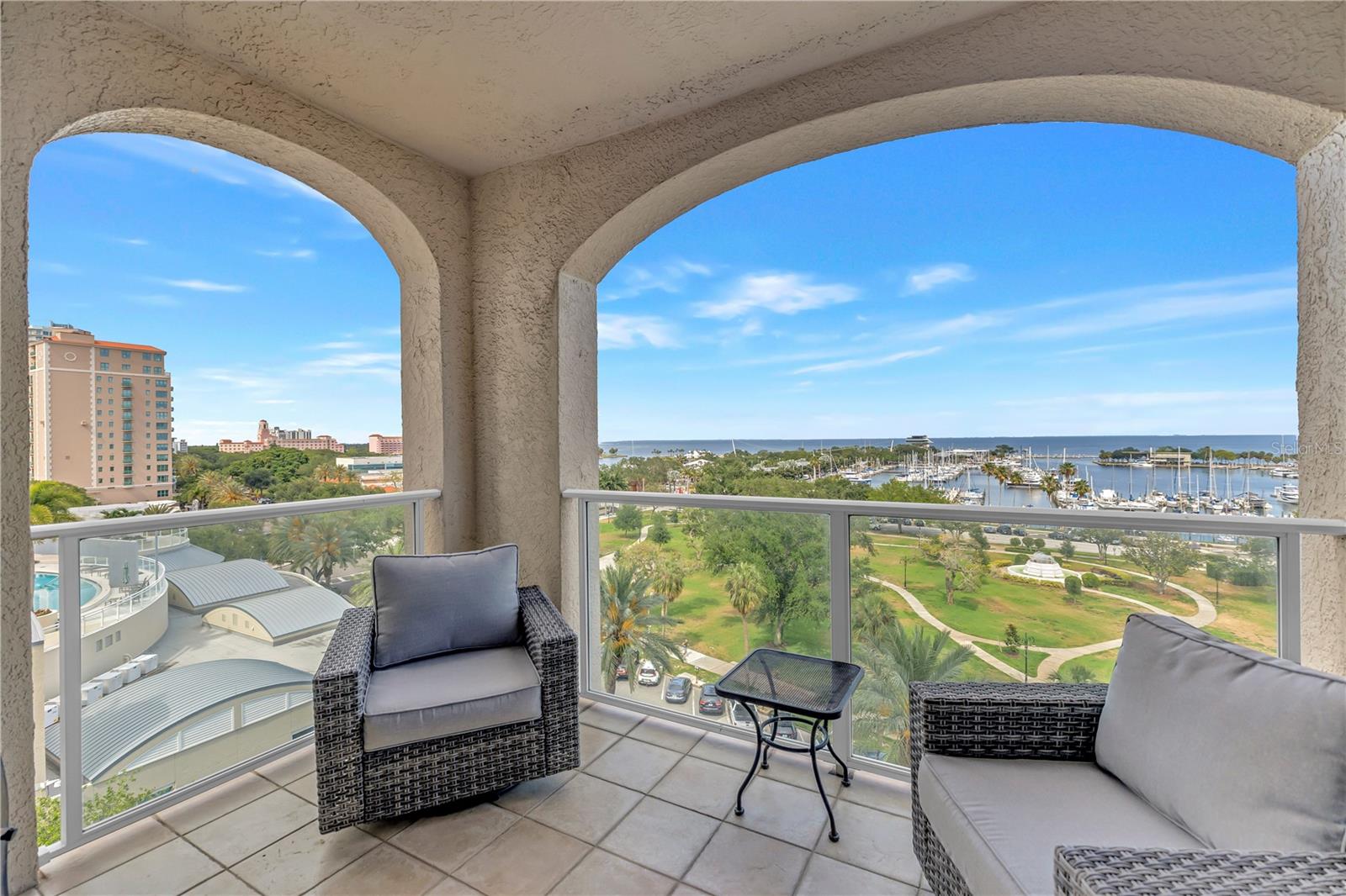 100 Beach Unit 702, St Petersburg, FL 33701