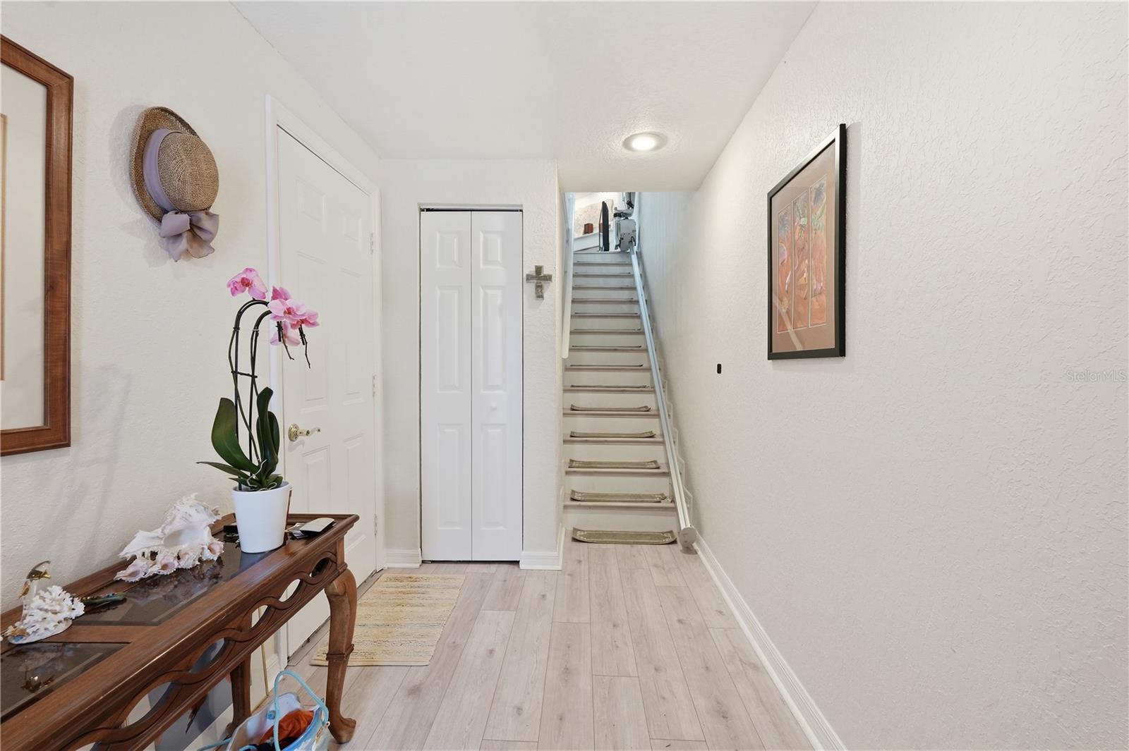 545 Pinellas Bayway Unit 302, St Petersburg, FL 33715