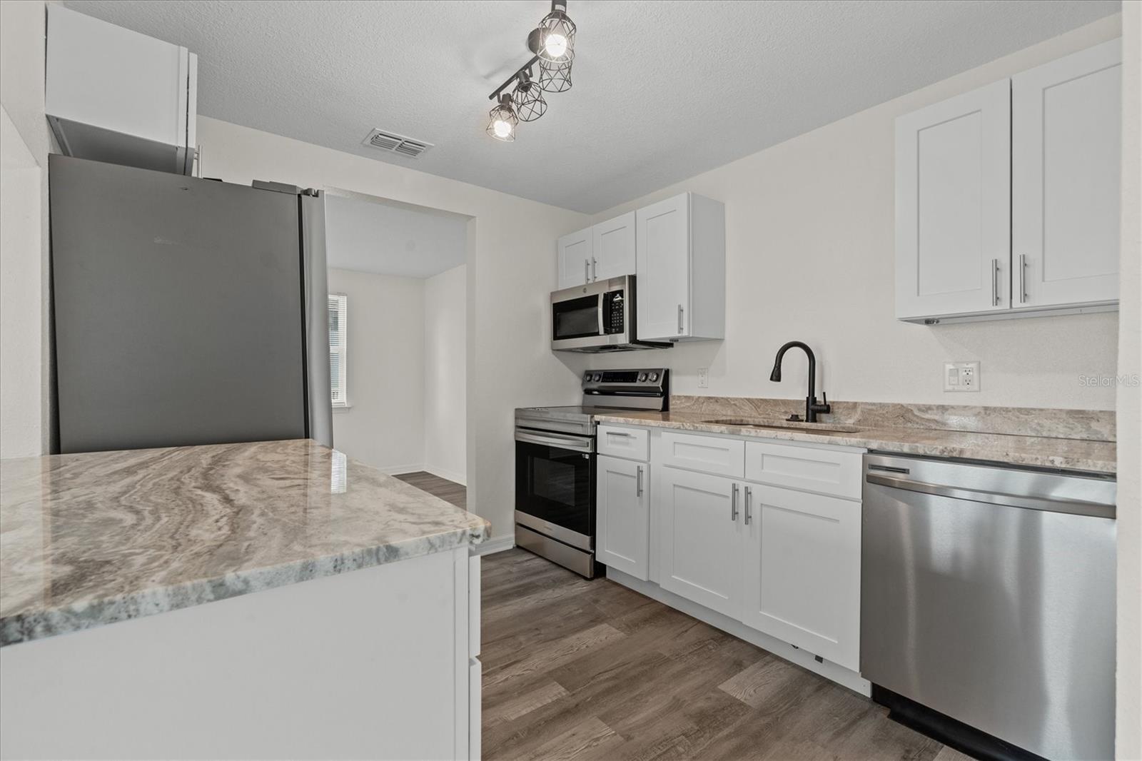 4903 Lake Ridge Unit Ge, Orlando, FL 32808