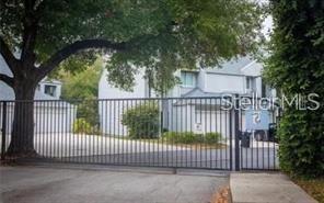 9726 Tiffany Oaks Unit 9726, Tampa, FL 33612