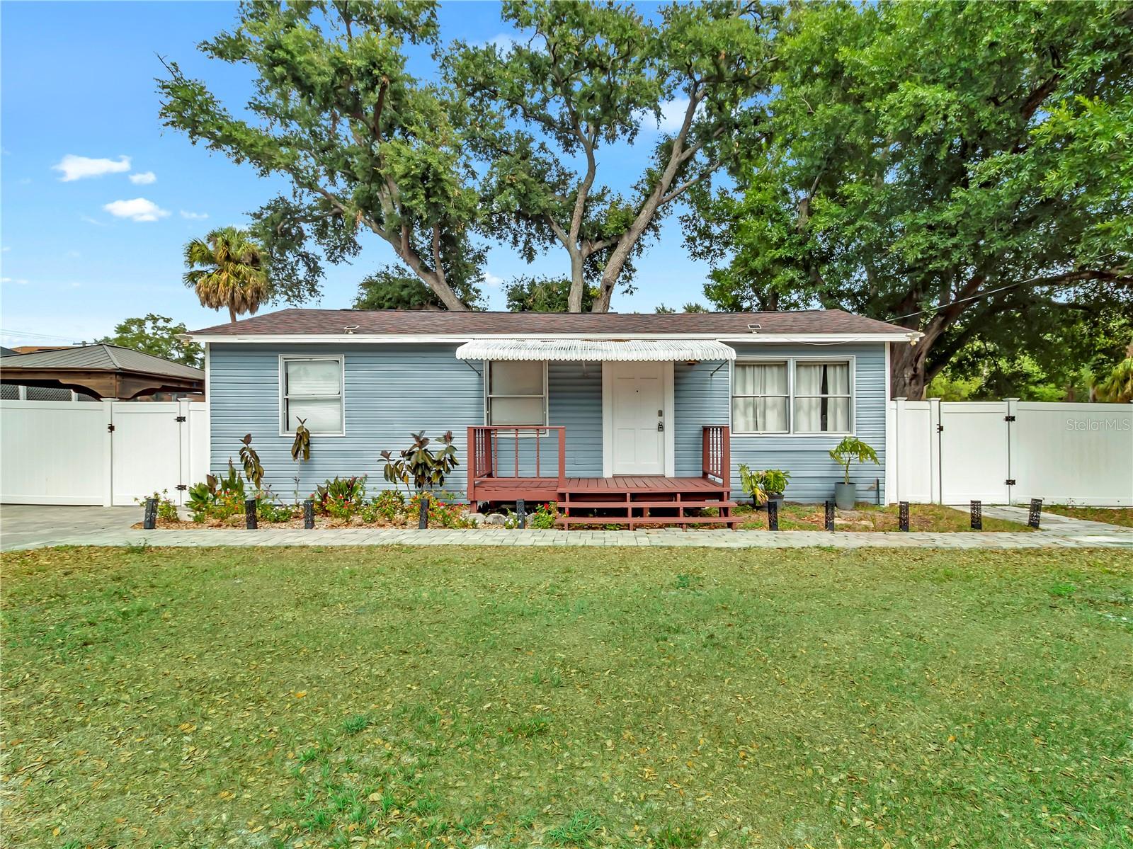 6201 Theresa, Tampa, FL 33615