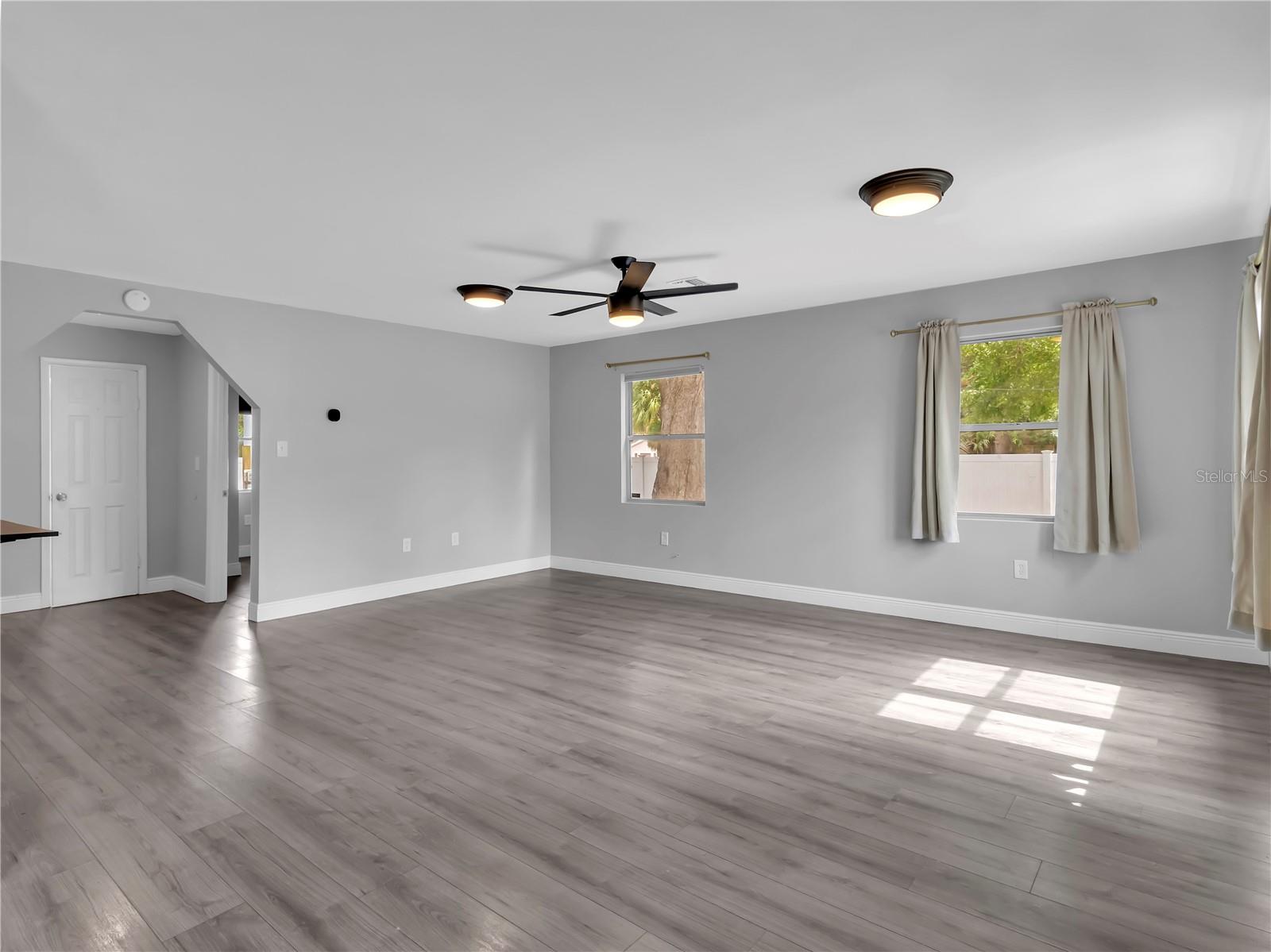 6201 Theresa, Tampa, FL 33615