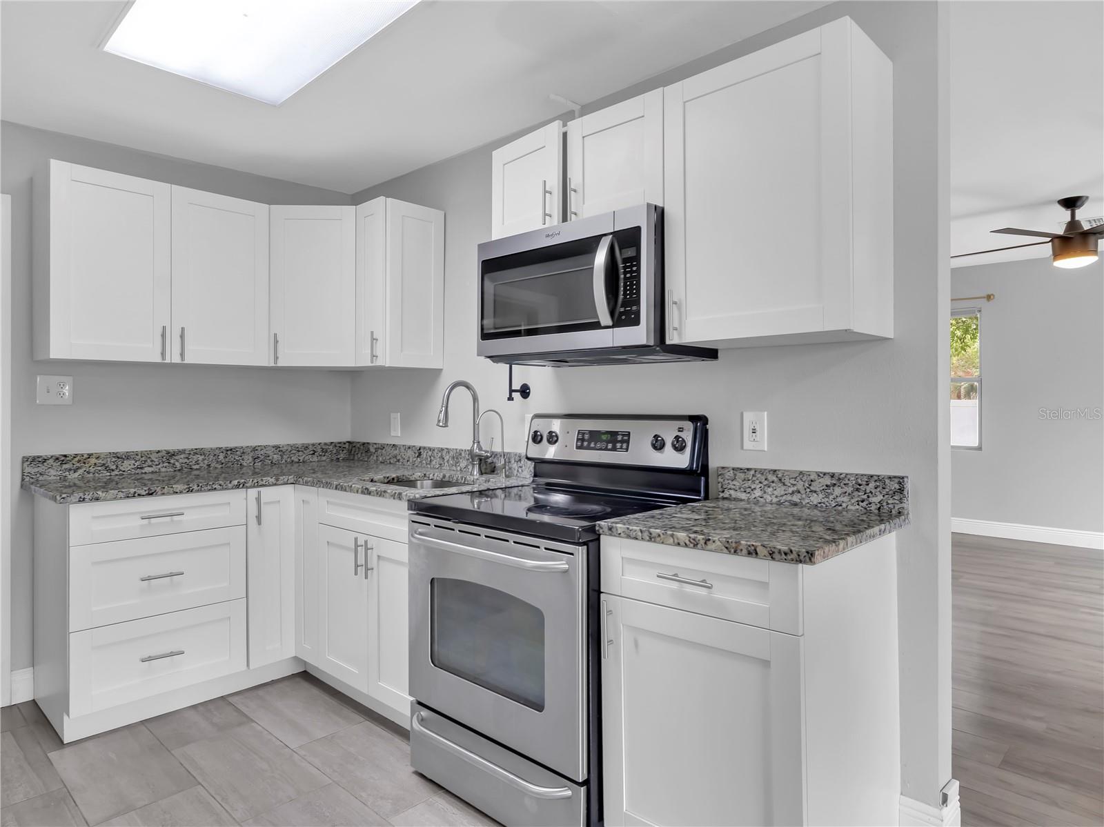 6201 Theresa, Tampa, FL 33615