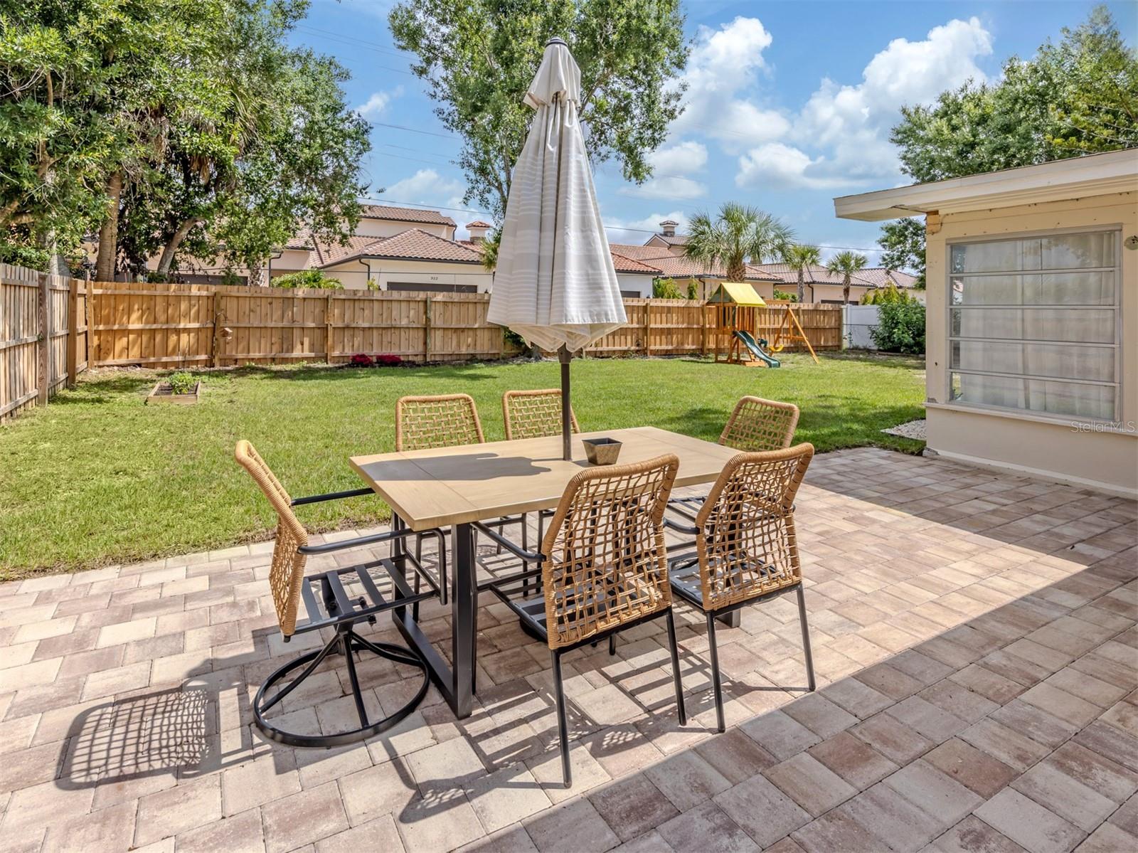 929 Cypress, Venice, FL 34285