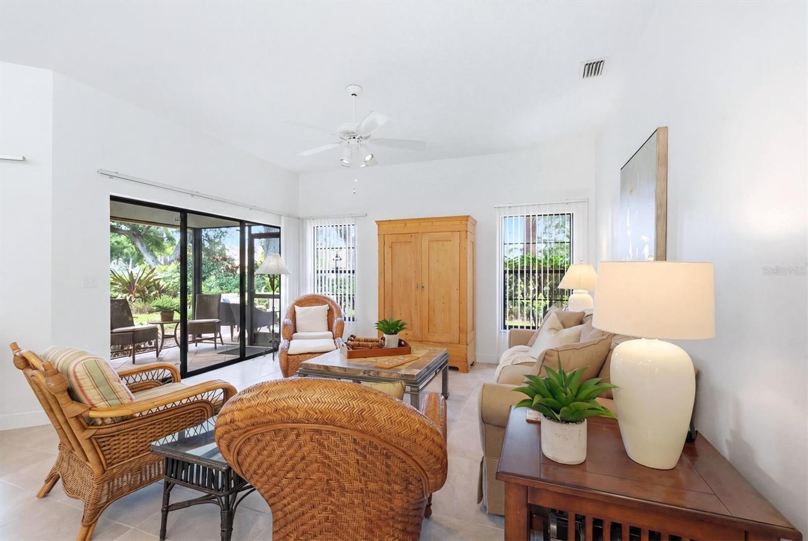 216 Carriage House Unit 216, Nokomis, FL 34275