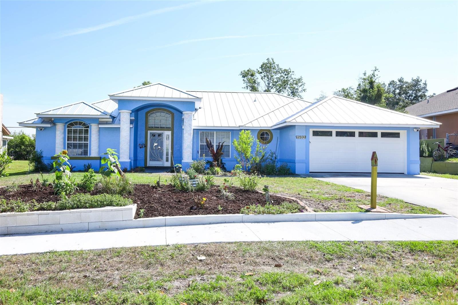 1932 Monterey, Deltona, FL 32738