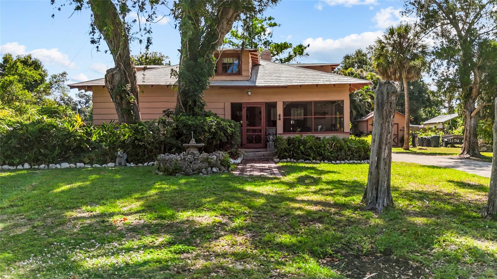 117 Tucker, Sarasota, FL 34232
