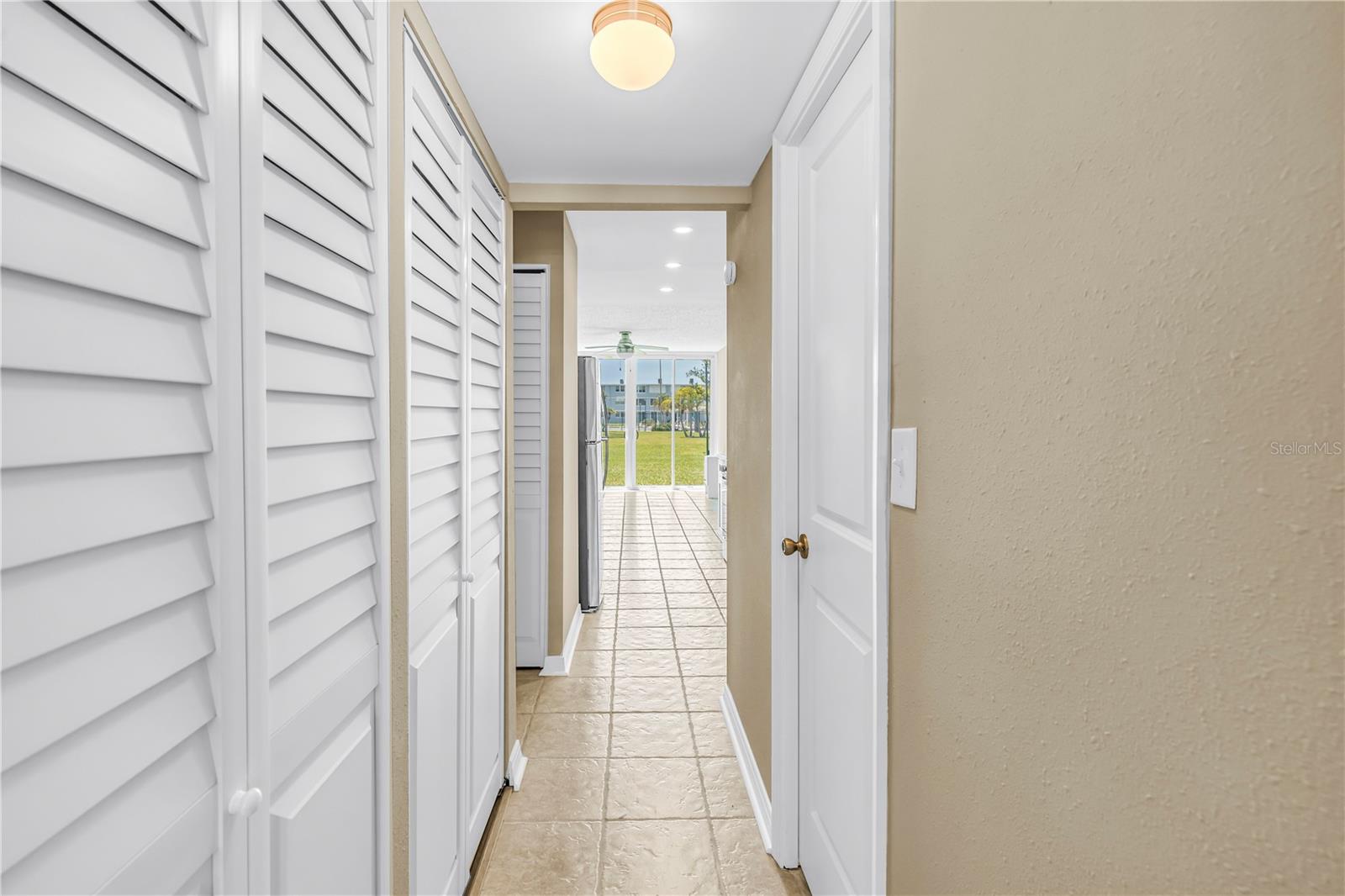 4720 Locust Unit 116, St Petersburg, FL 33703