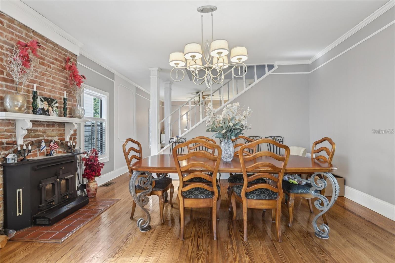 757 32nd, St Petersburg, FL 33704