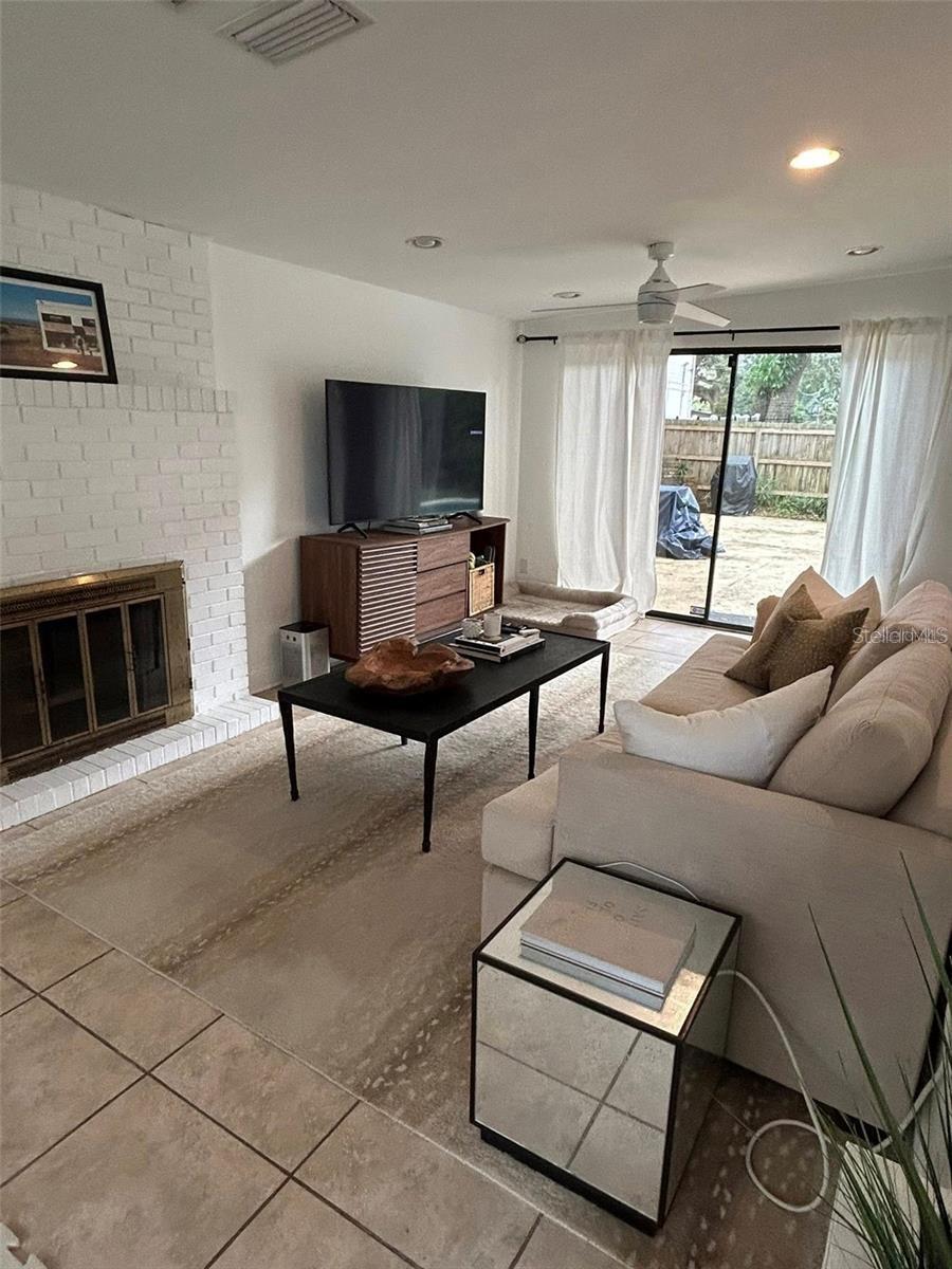 3214 Coachman, Tampa, FL 33611