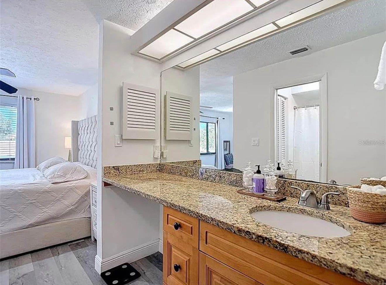 10131 Lake Oak, Tampa, FL 33624