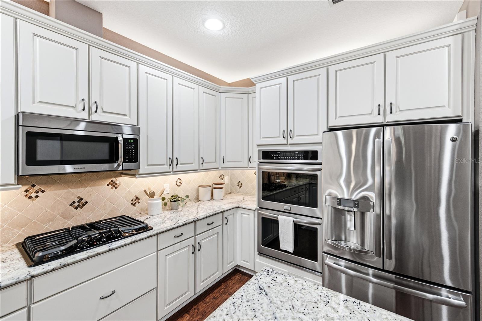 1713 Via Palermo, Plant City, FL 33566