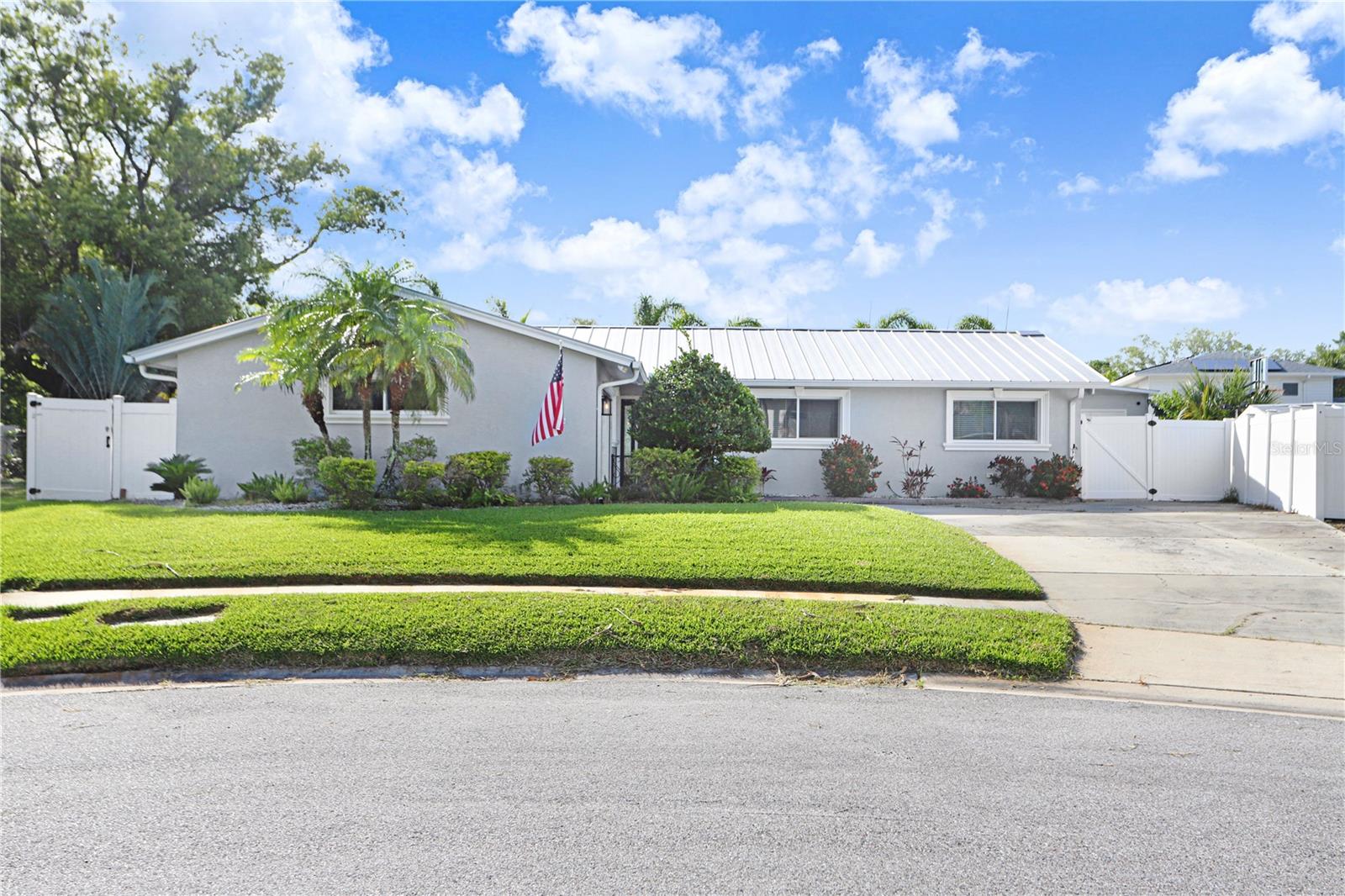 8404 Blackstone, Tampa, FL 33615