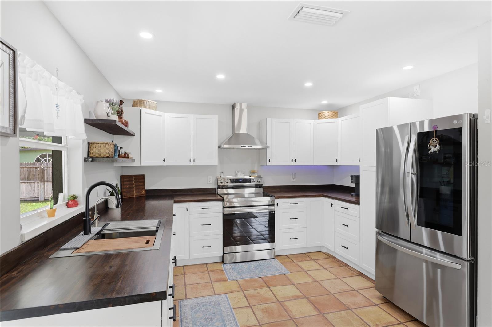 3670 Sunset Beach, Venice, FL 34293