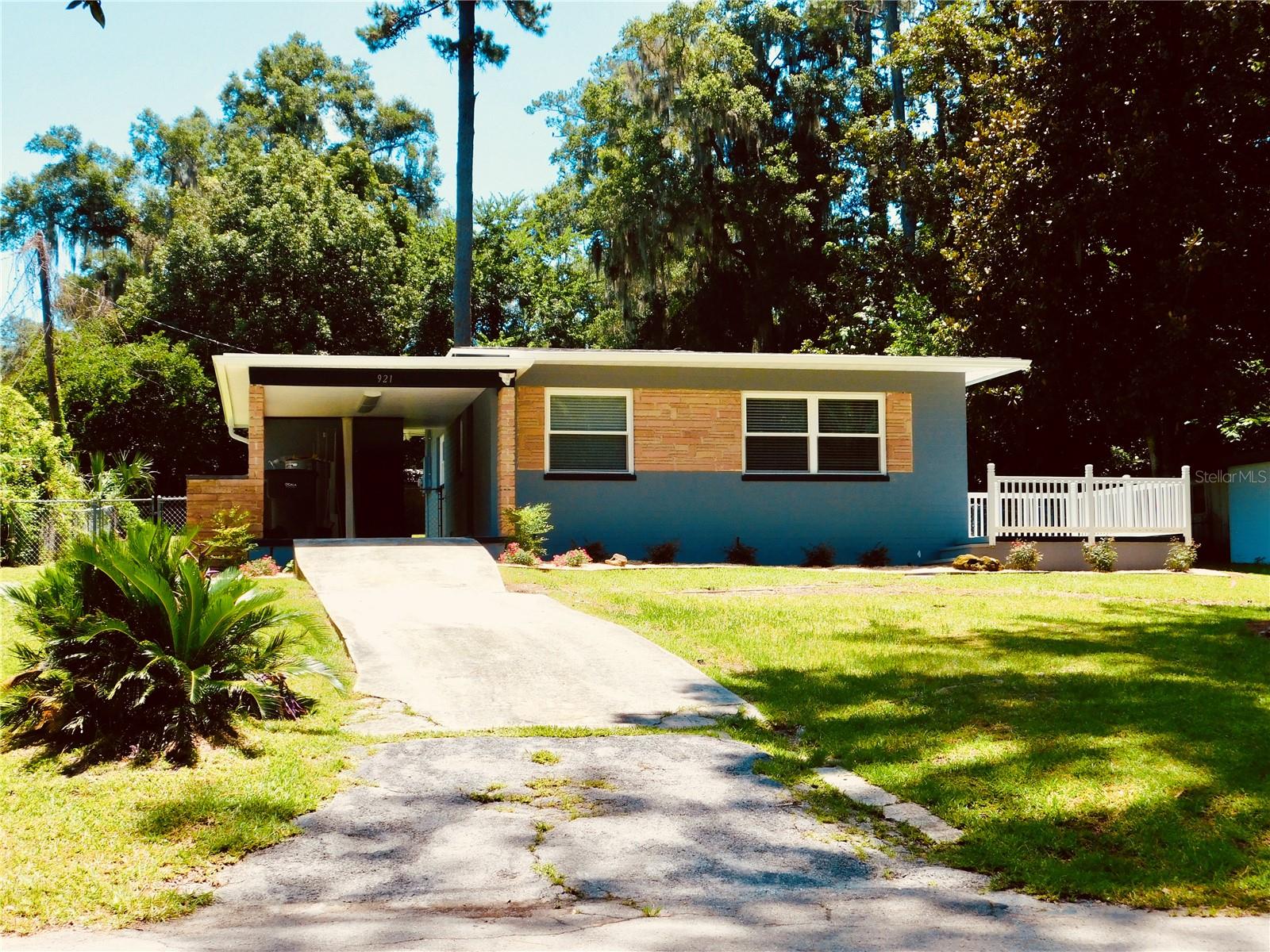 921 13th, Ocala, FL 34470
