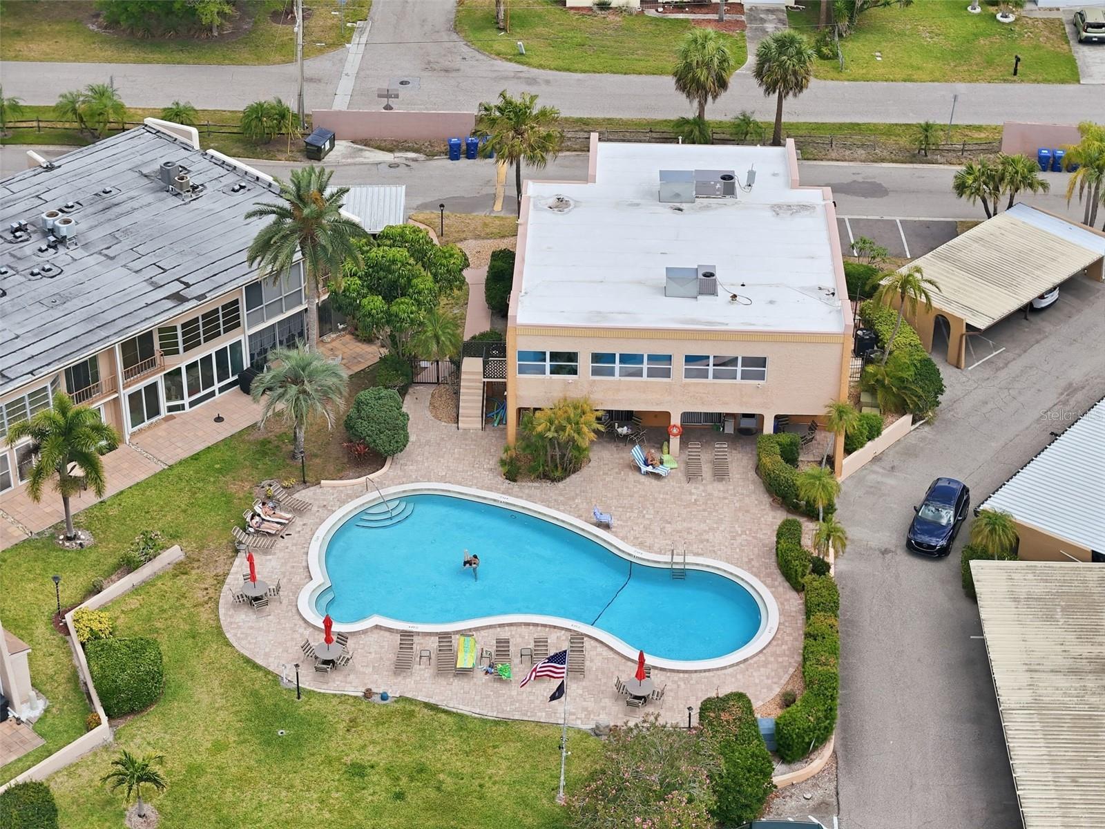 225 Country Club Unit C332, Largo, FL 33771