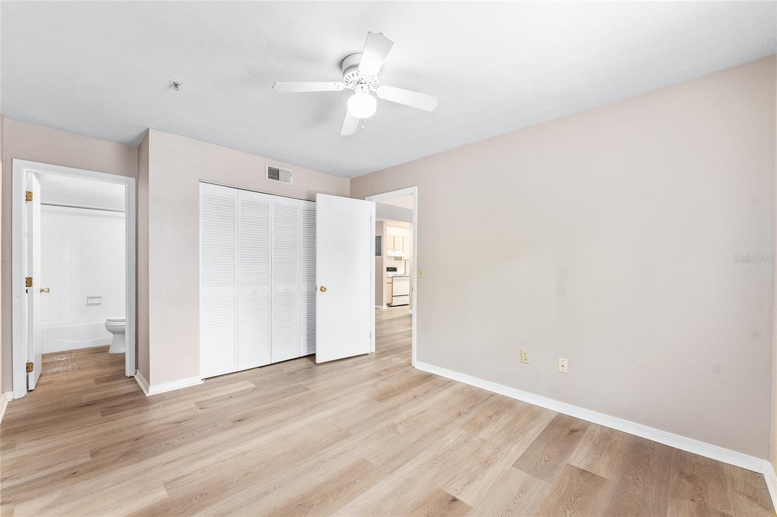 2360 Archer Unit 607, Gainesville, FL 32608
