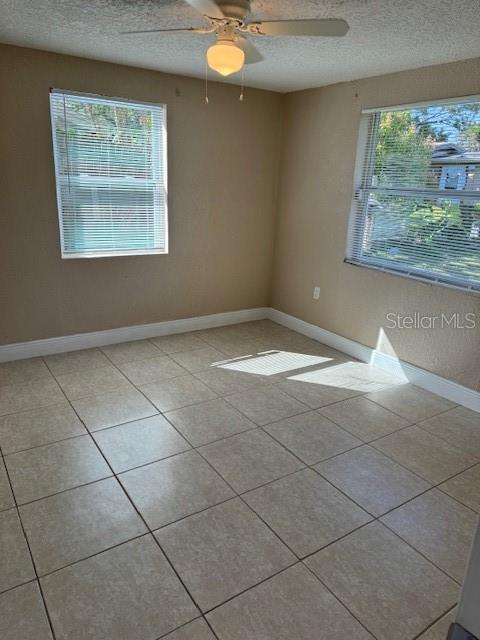 2847 Harwood, Orlando, FL 32805