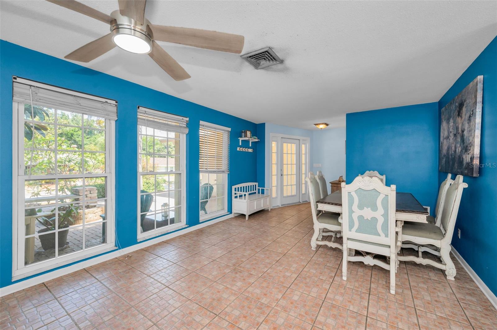 520 Sandy Hook, Palm Harbor, FL 34683