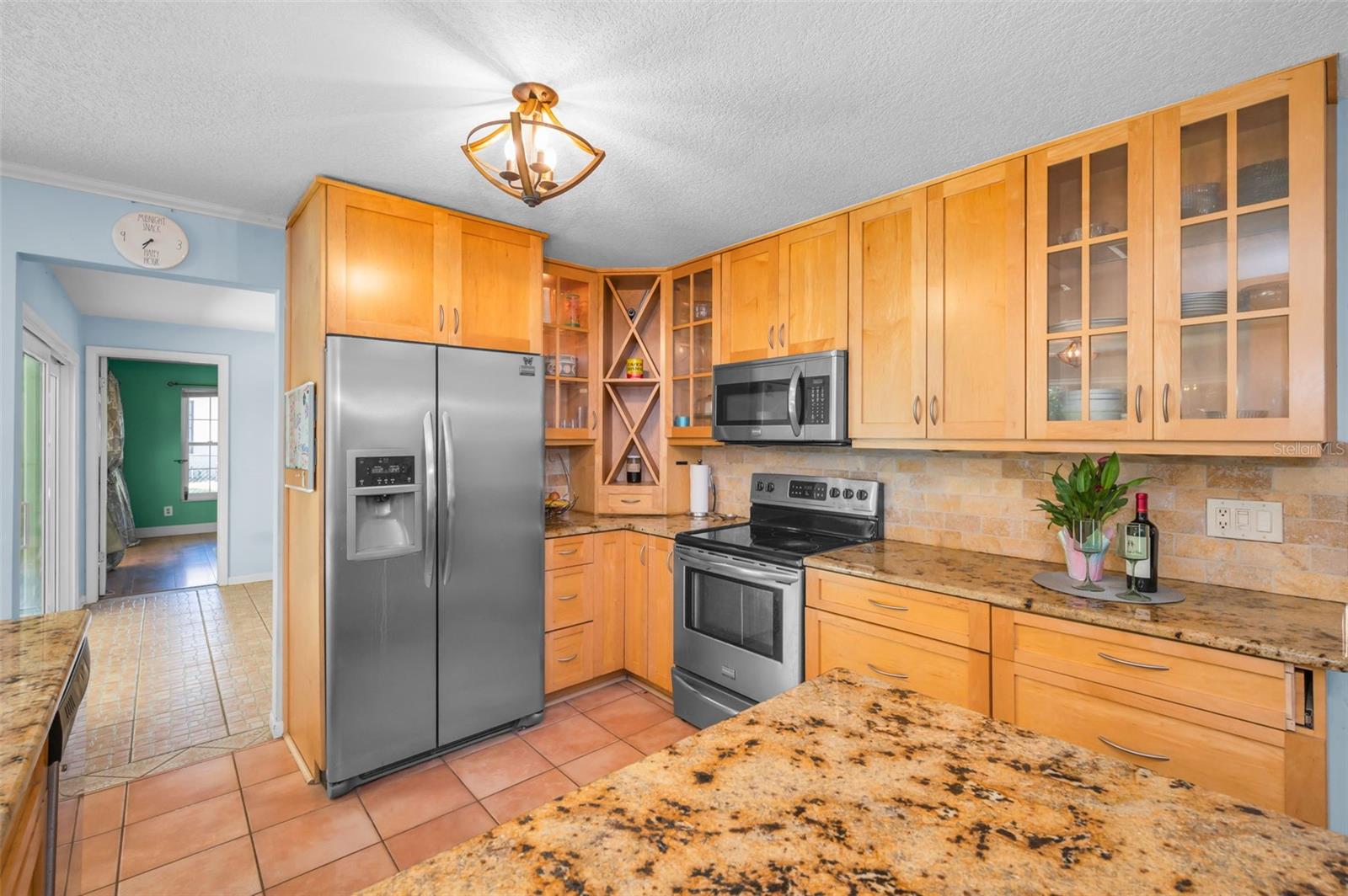 520 Sandy Hook, Palm Harbor, FL 34683