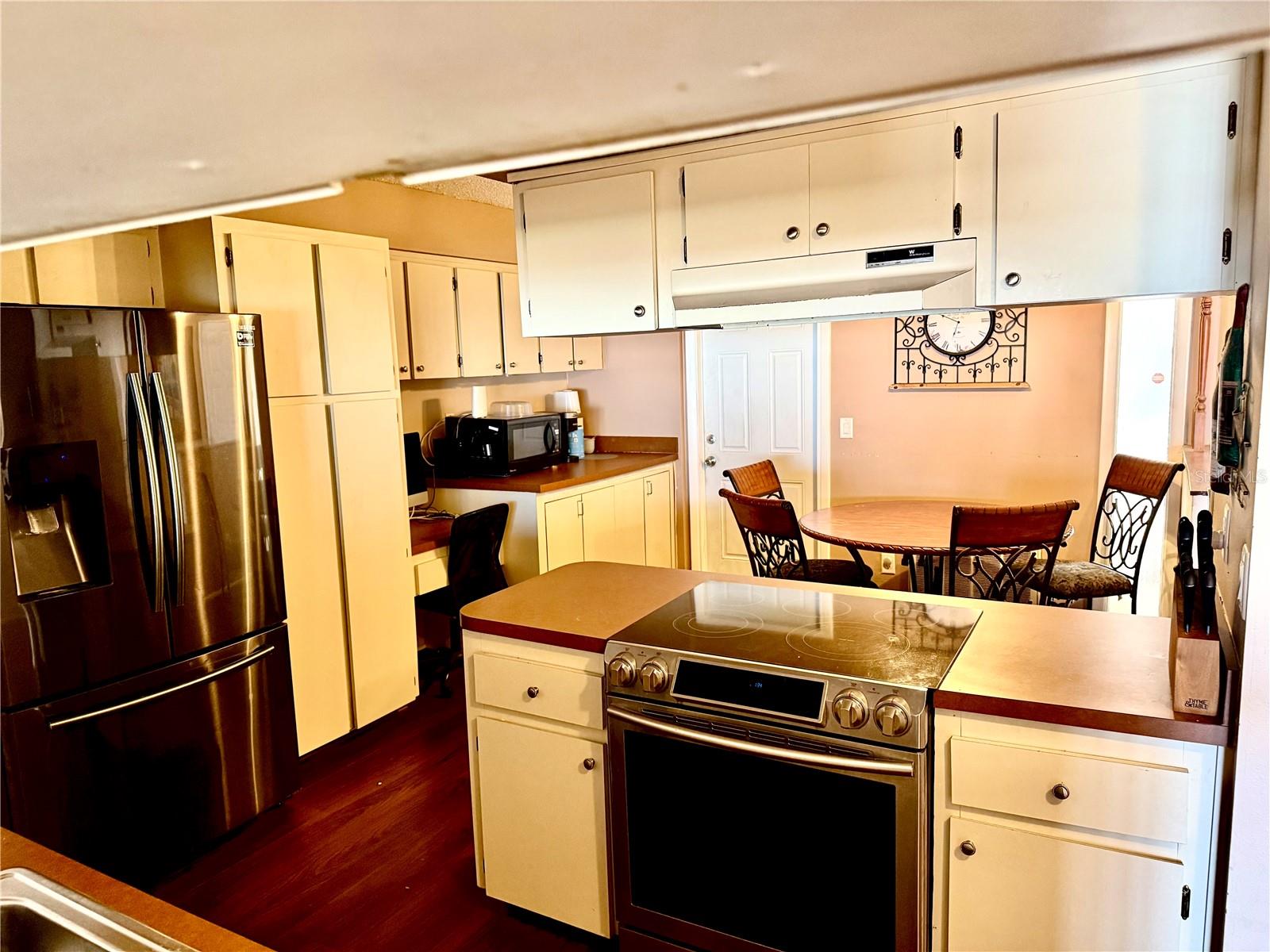 2034 Montego, Oldsmar, FL 34677
