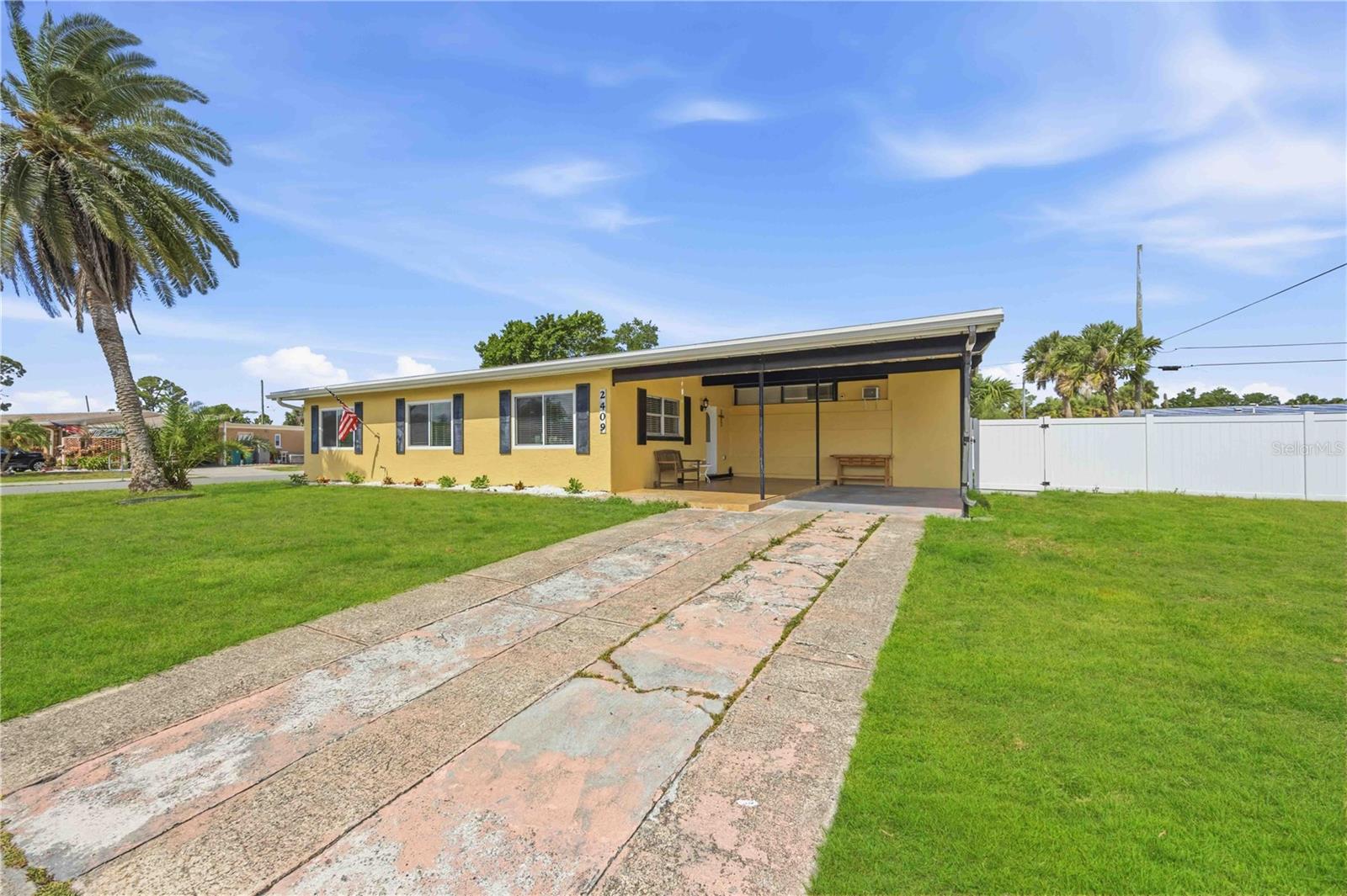 2409 Ednor, Port Charlotte, FL 33952