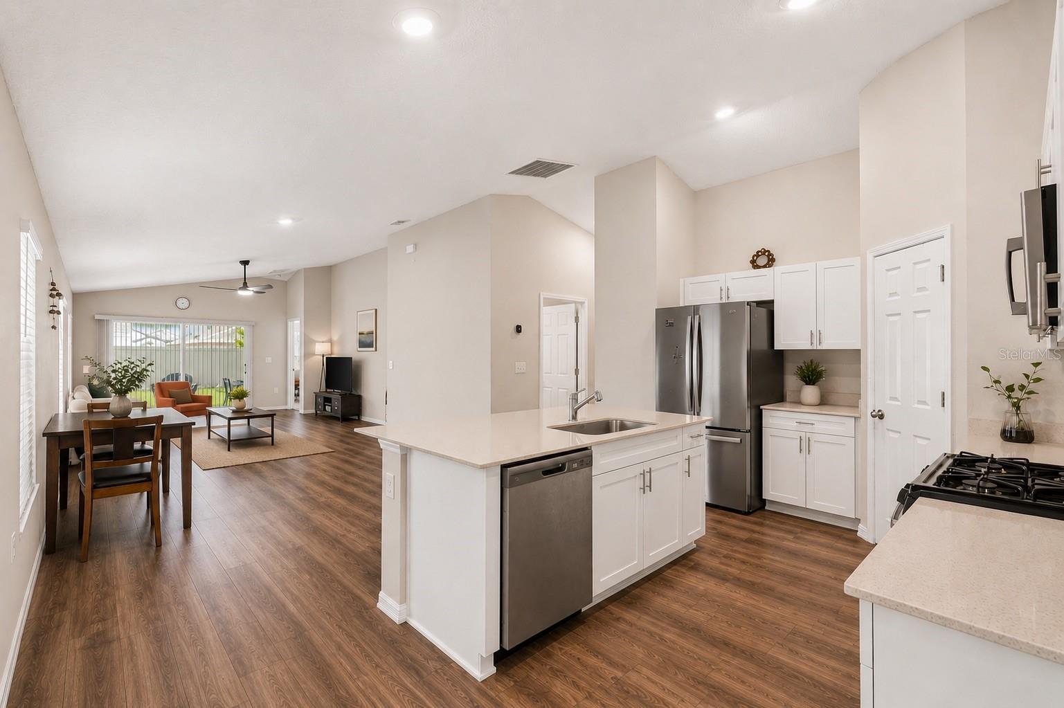 14919 Sterling Spur, Lithia, FL 33547