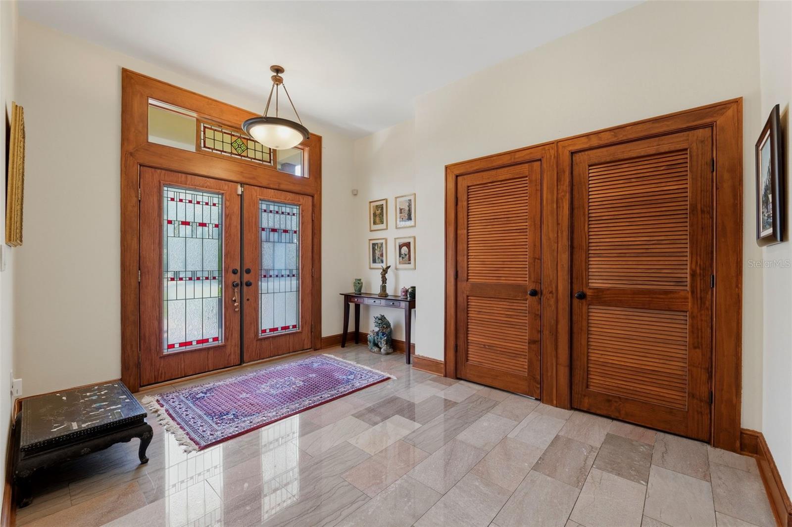 6000 2nd, St Petersburg, FL 33705
