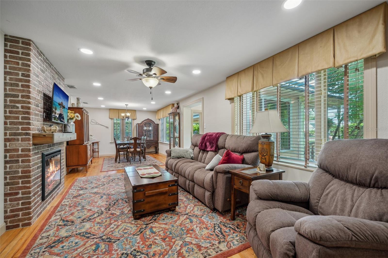 1020 Venetian, Orlando, FL 32804