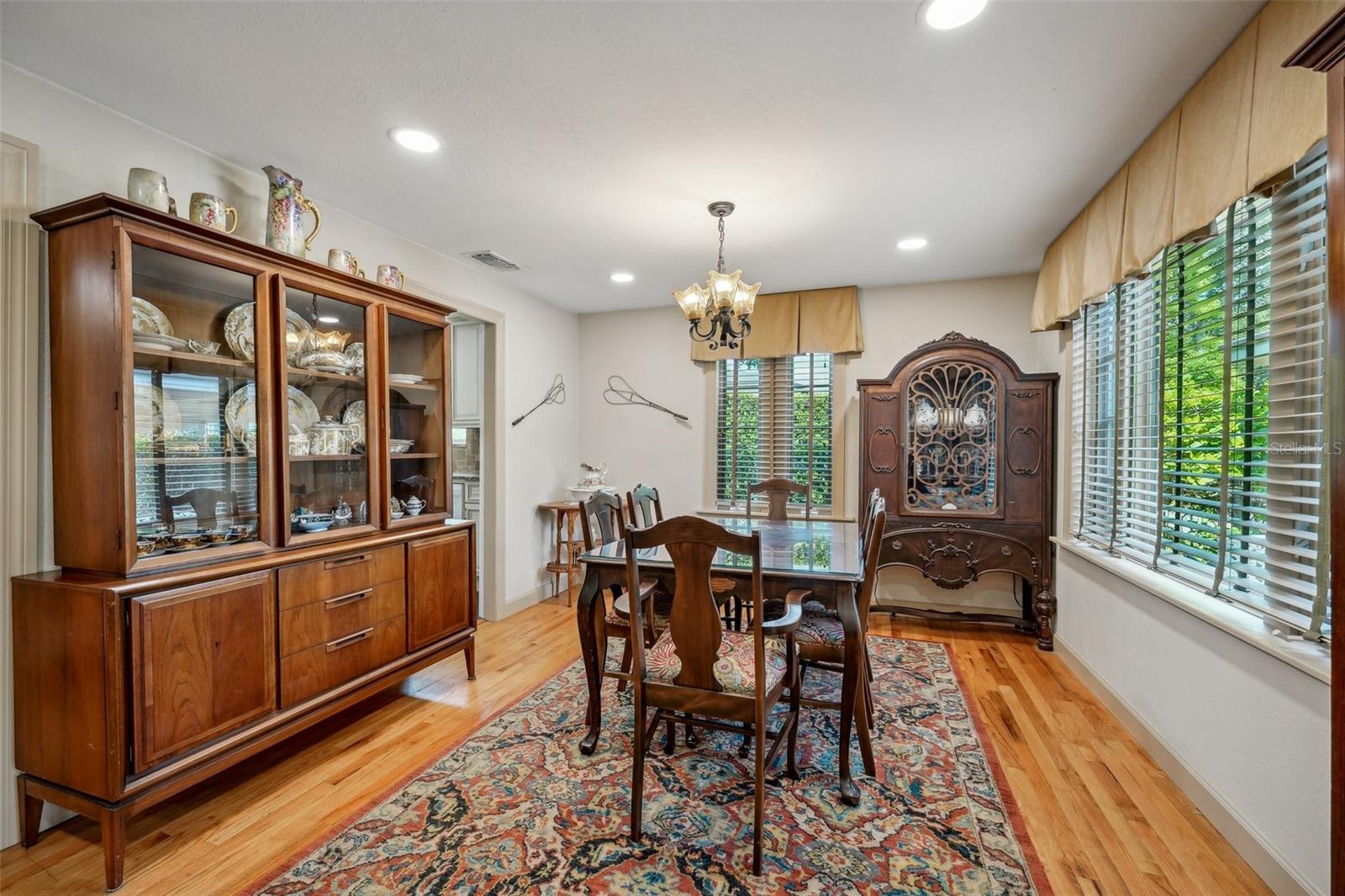 1020 Venetian, Orlando, FL 32804