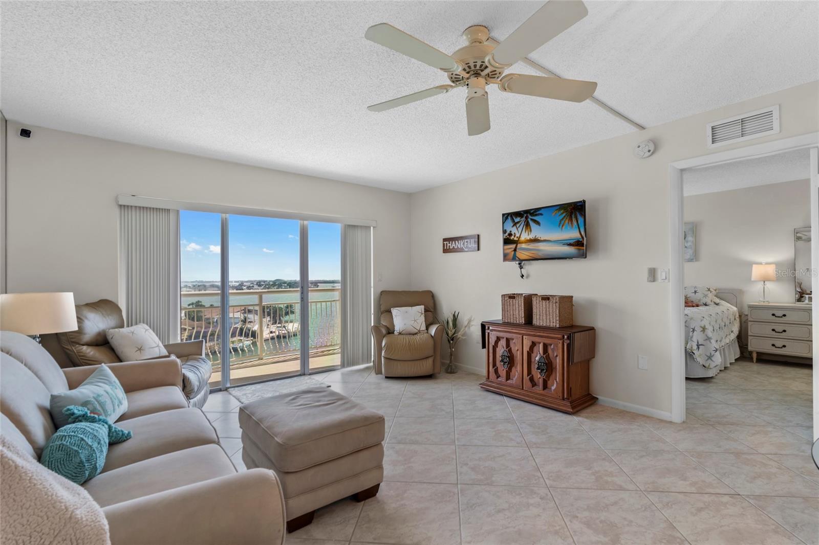 4900 Brittany Unit 808, St Petersburg, FL 33715
