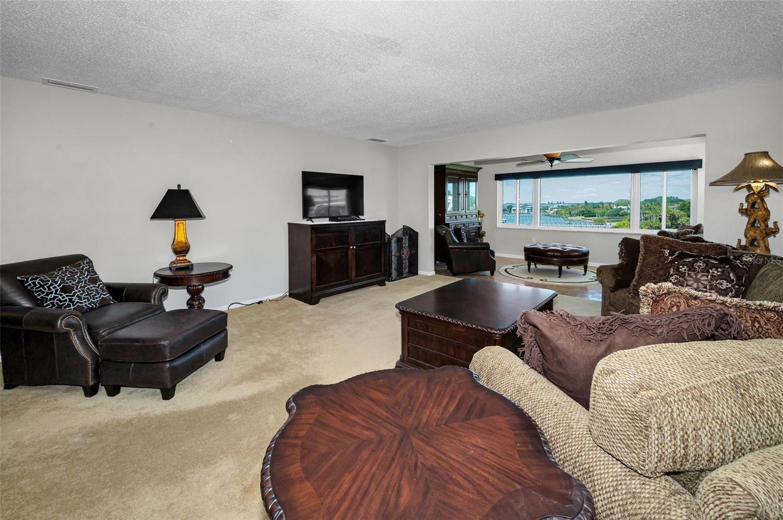 100 Bluff View Unit 514c, Belleair Bluffs, FL 33770
