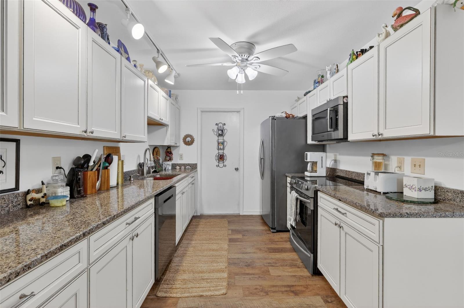 2296 18th Ave SW, Vero Beach, FL 32962