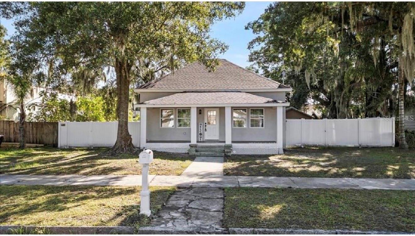 506 Warnell, Plant City, FL 33563