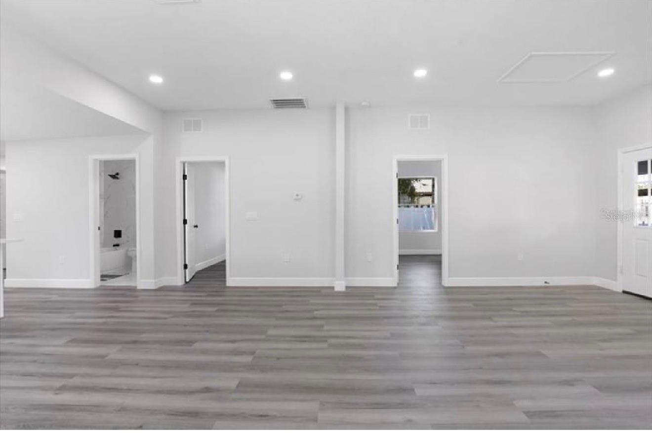 506 Warnell, Plant City, FL 33563