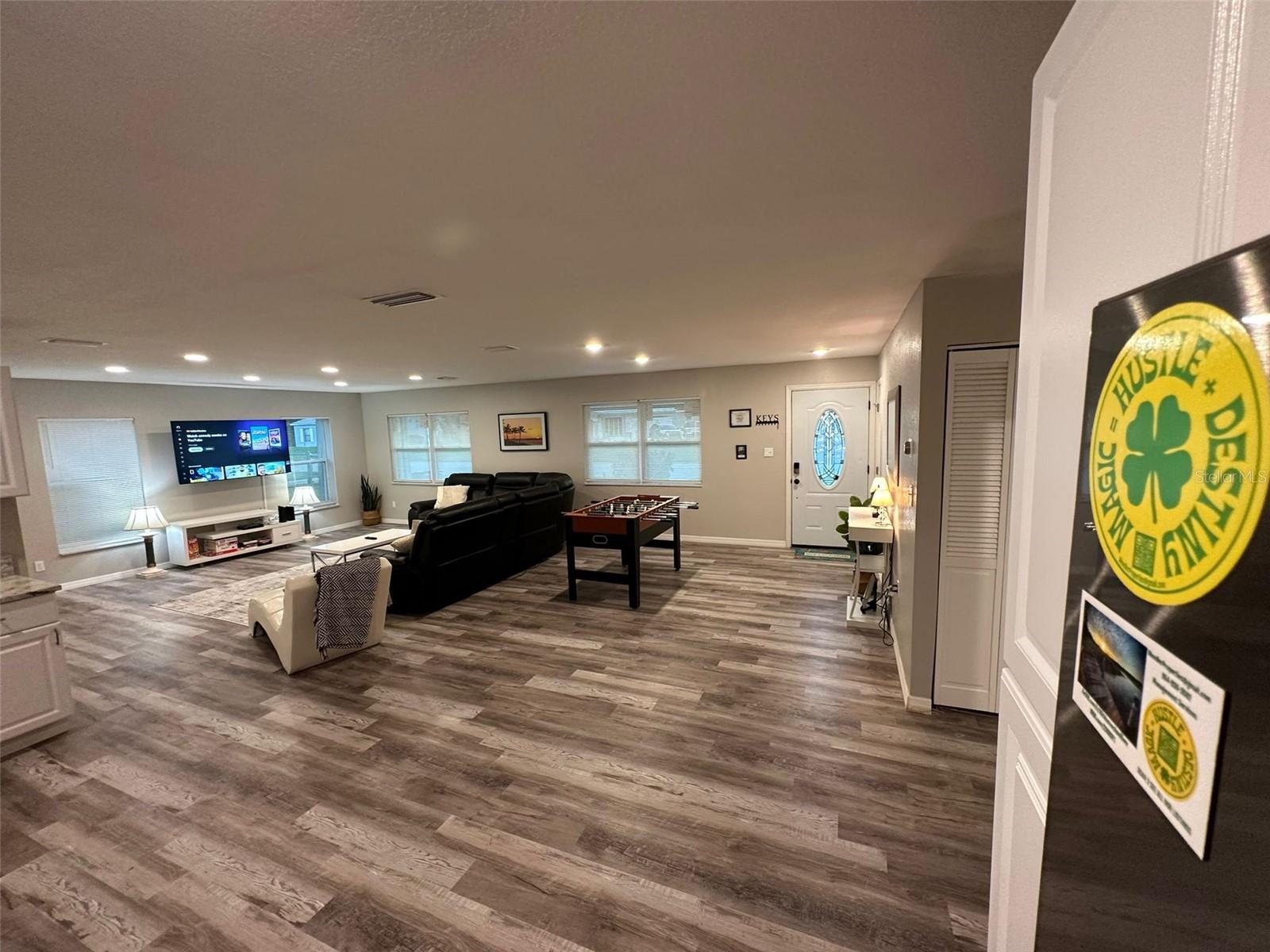 1987 Mosswood, Melbourne, FL 32935
