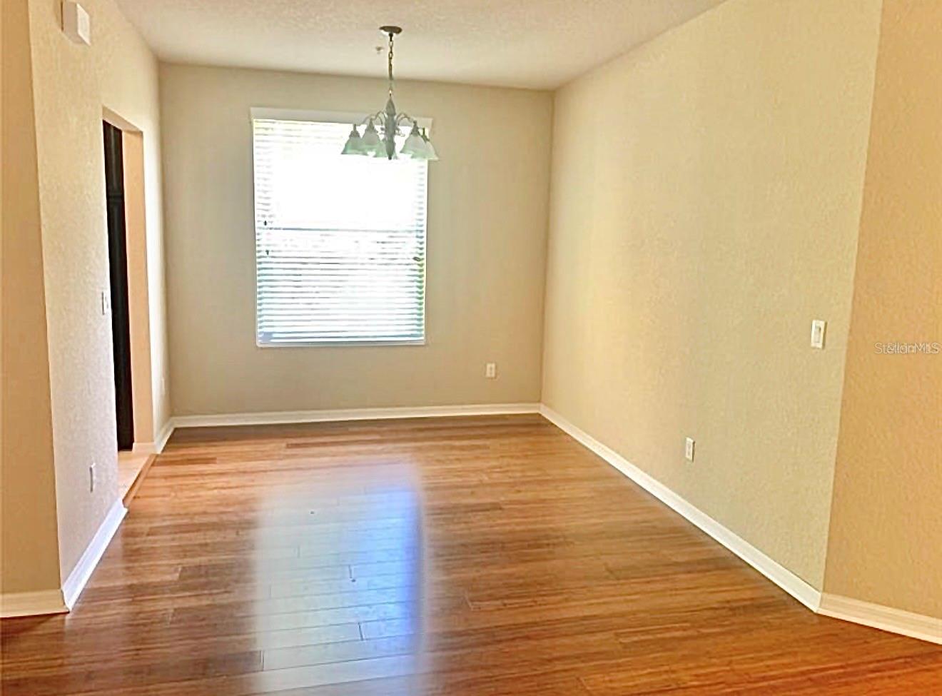8363 Bella Tierra Ct, Davenport, FL 33896