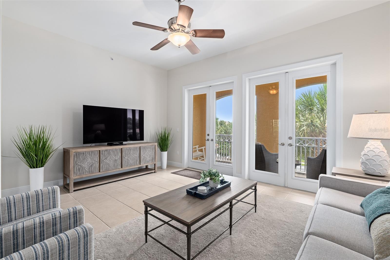 165 Avenue de la Mer Unit 402, Palm Coast, FL 32137